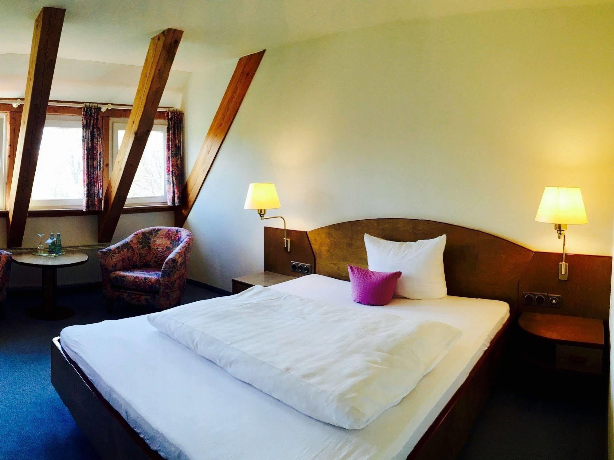 Dein Gutshof Hotel & Ferienwohnungen Gorlitz Ngoại thất bức ảnh